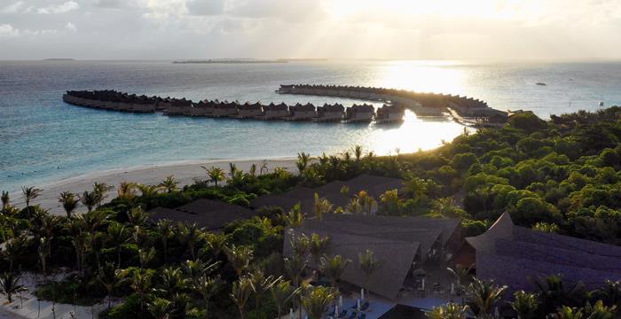 Movenpick Resort Kuredhivaru Maldives