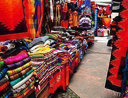 Otavalo Handicraft Tour & Lunch