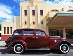 Art Deco Trust - Vintage Car Tour  
