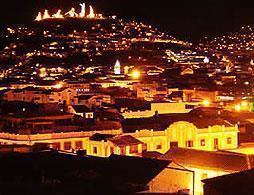 Panoramic Quito by night with dinner