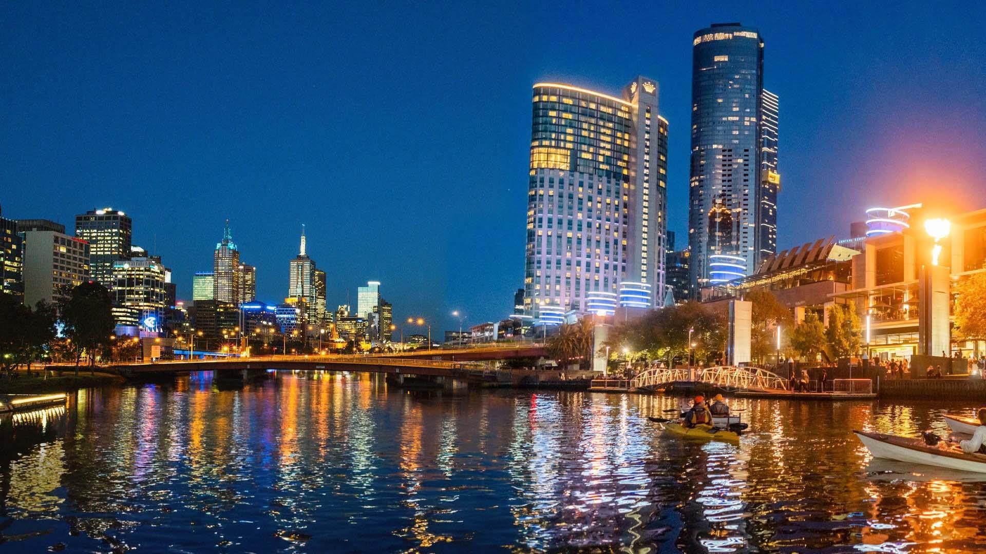 Escorted tour holidays in Australia